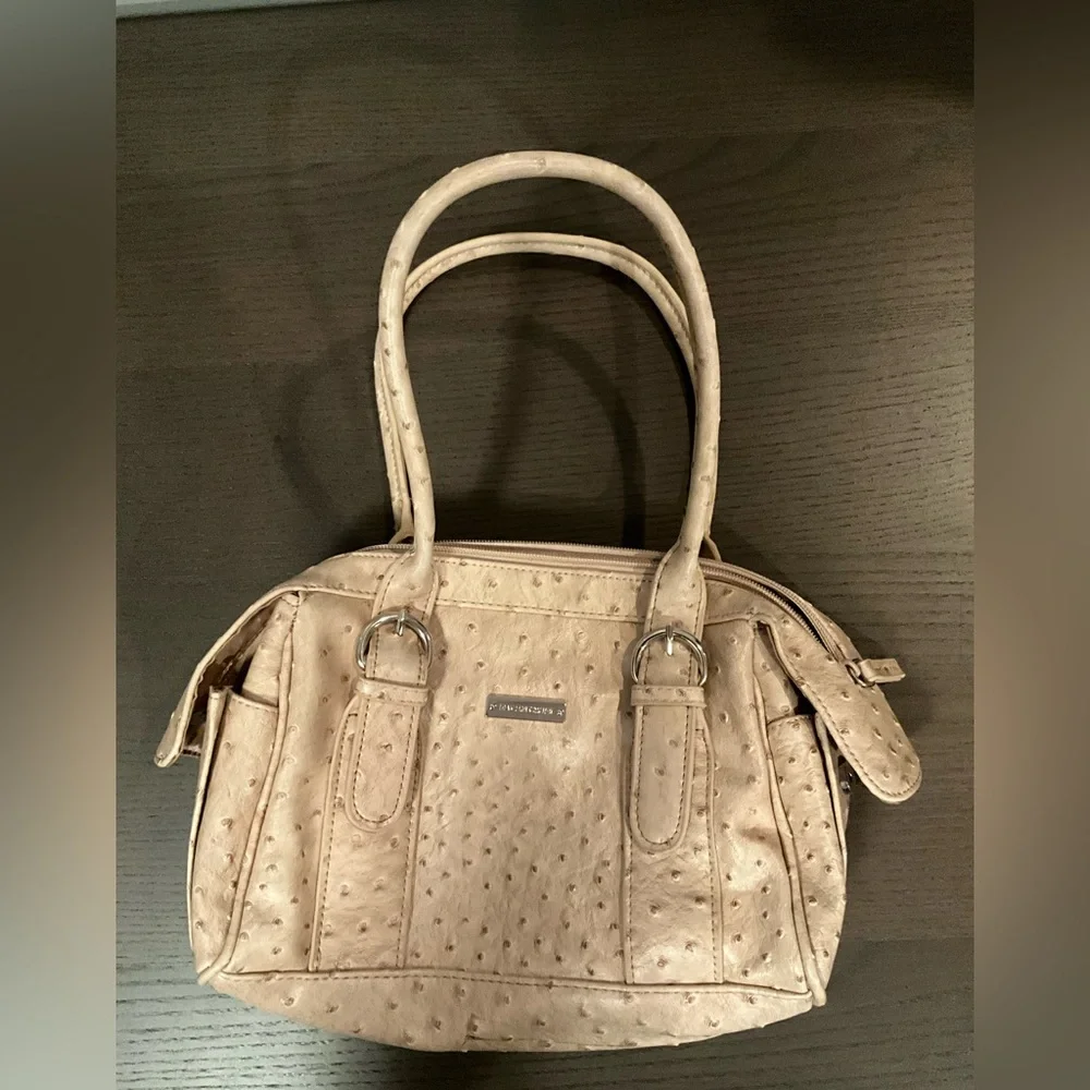 New Directions Textured Tan Purse